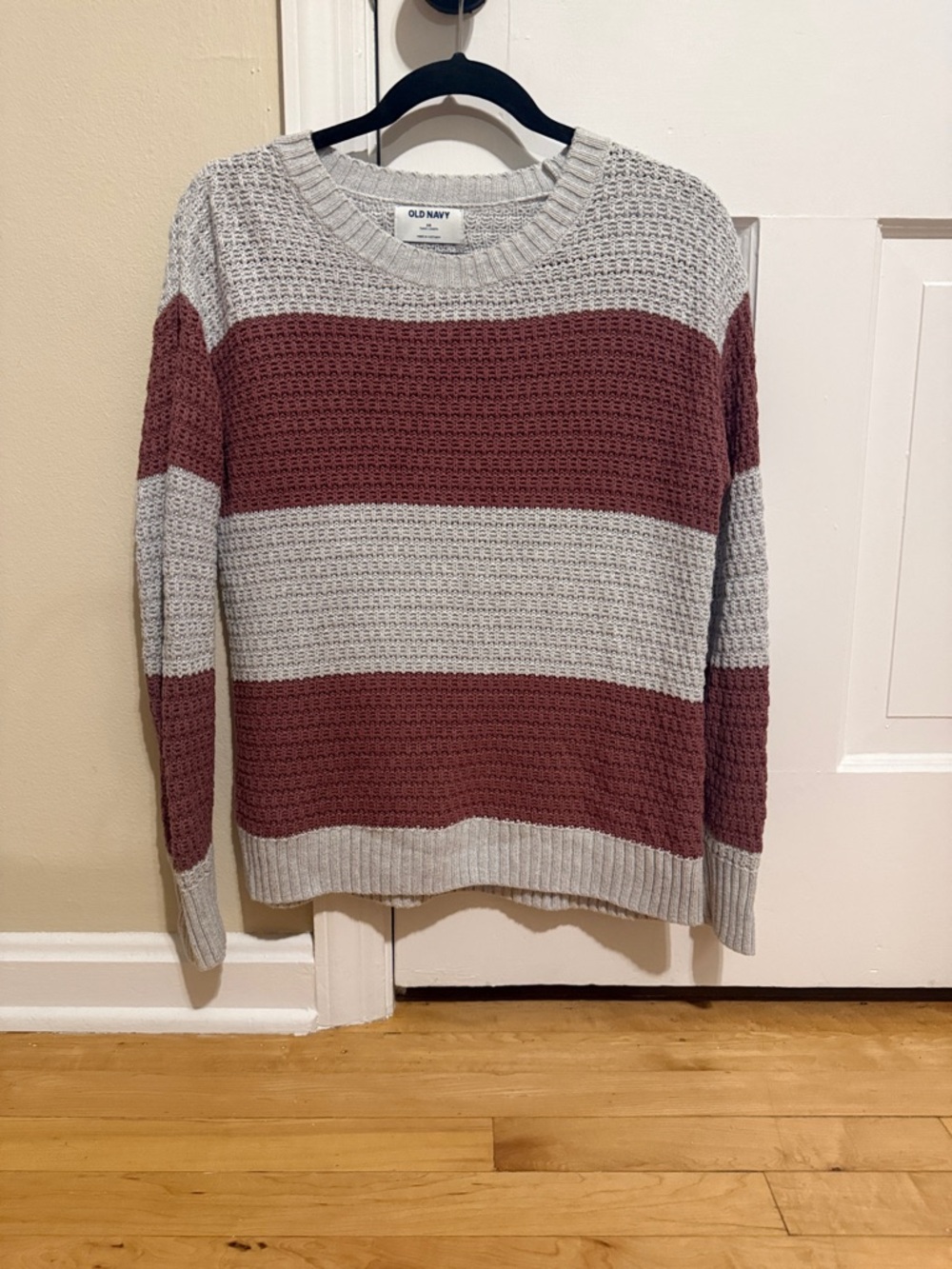 Old Navy Wide-Stripe Waffle Knit Sweater - Mauve and Light Gray